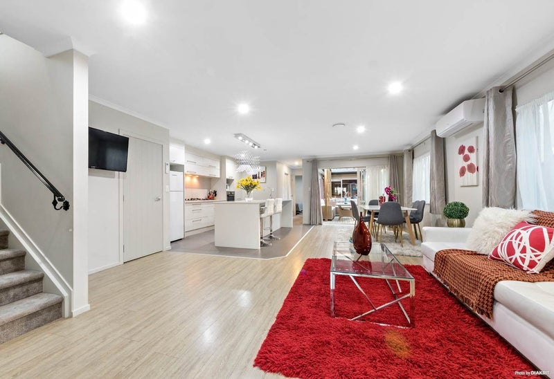 222 Murphys Road, Flat Bush, Auckland - Carousel 2