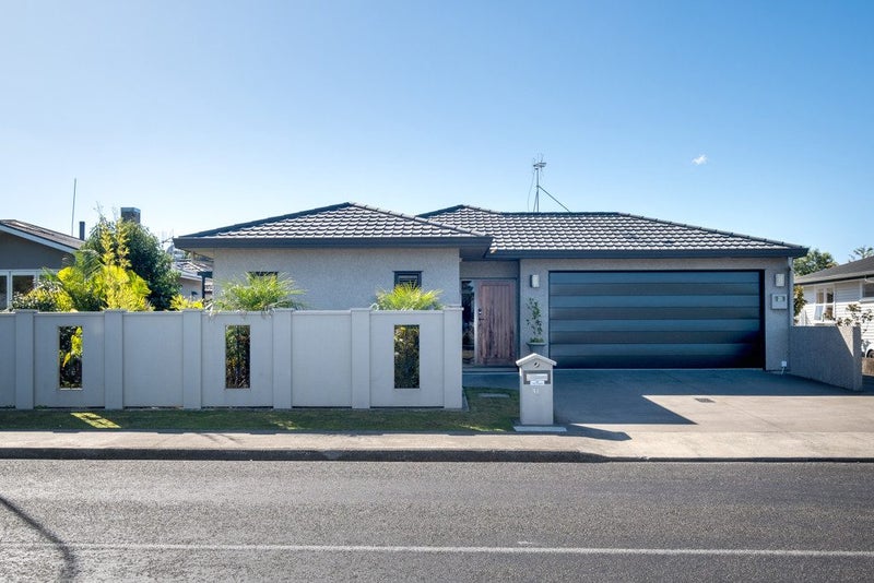 9A Kent Terrace, Taradale, Napier - Carousel 2