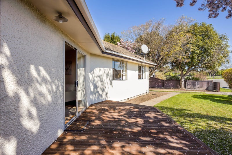 21 Oakley Crescent, Hornby, Christchurch - Carousel 12