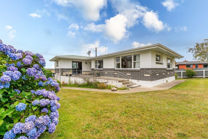 78 Weston Road, Waiareka Junction, Oamaru - Carousel 1