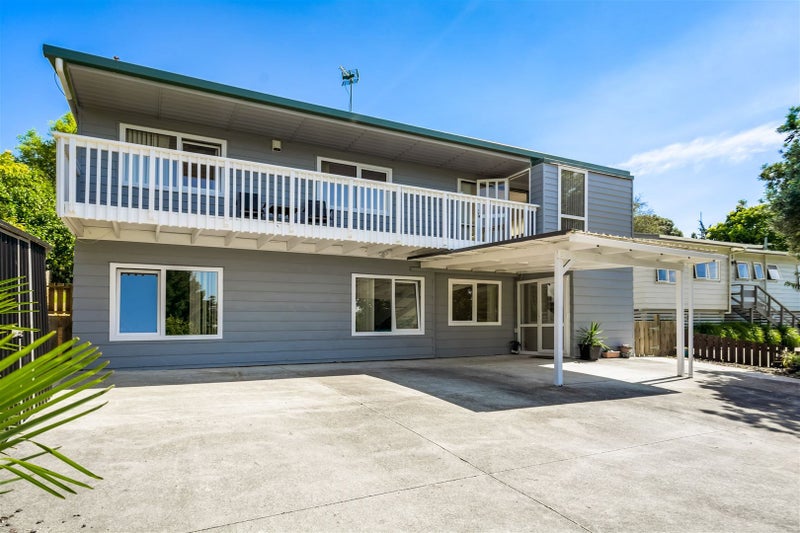62 Brian Crescent, Stanmore Bay, Whangaparaoa - Carousel 1