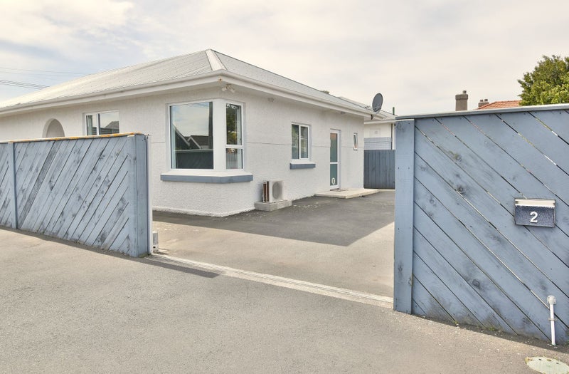 2 Cashel Street, South Dunedin, Dunedin - Carousel 32