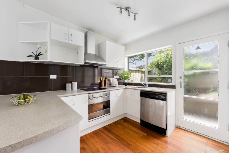 3/160 Mount Smart Road, Onehunga, Auckland - Carousel 2