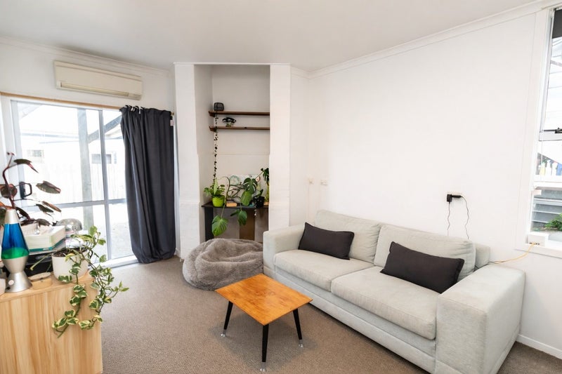 285 Adelaide Road, Newtown, Wellington - Carousel 1