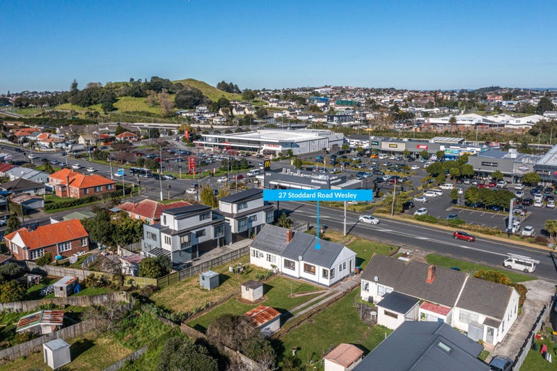 27 Stoddard Road, Wesley, Auckland - Carousel 1