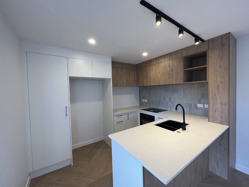 8/8 Bennett Road, Pakuranga, Auckland - Carousel 2