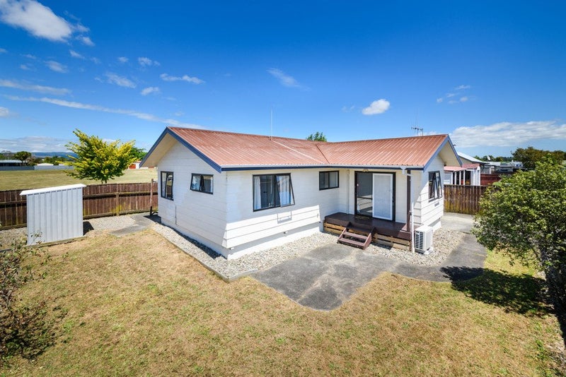 54 Benmore Avenue, Cloverlea, Palmerston North - Carousel 1