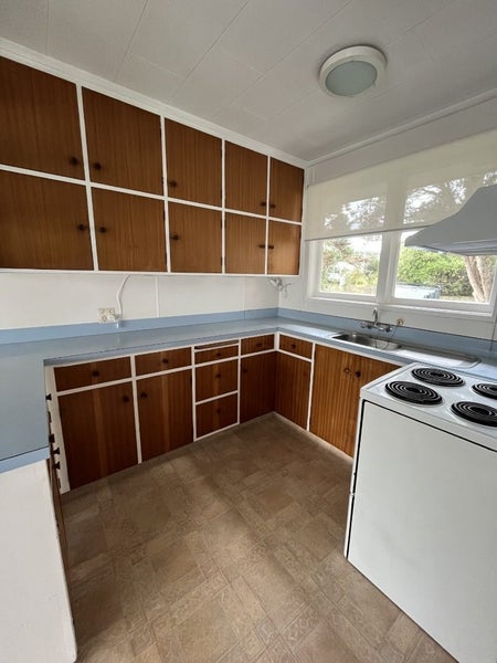 51A MANA VIEW RD, Mana, Porirua - Carousel 2