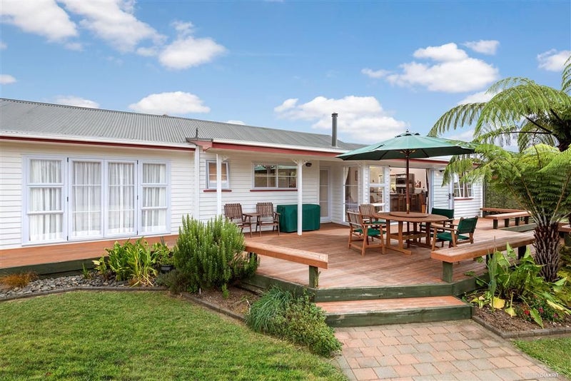 360 Fitzgerald Road, Drury, Drury - Carousel 1