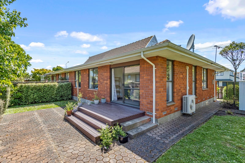 2/91 Cutts Road, Russley, Christchurch - Carousel 1