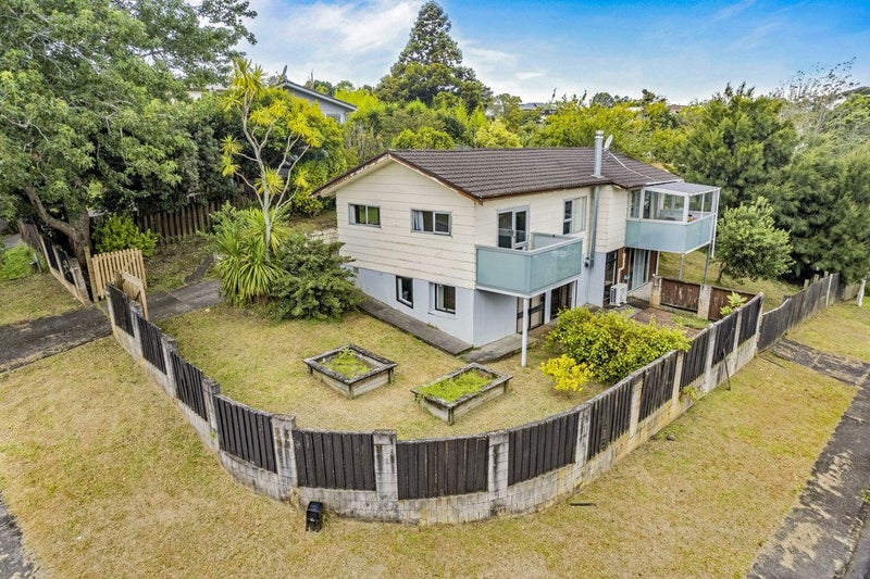 22 Redwood Drive, Massey, Auckland - Carousel 2