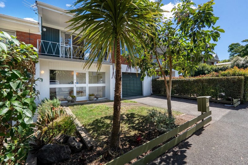 33 Ashton Road, Mount Eden, Auckland - Carousel 2