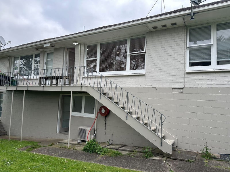 2/22 Thatcher Street, Mission Bay, Auckland - Carousel 1