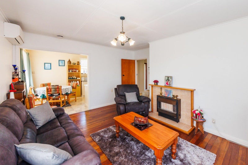 22 Cardiff Street, Awapuni, Palmerston North - Carousel 2