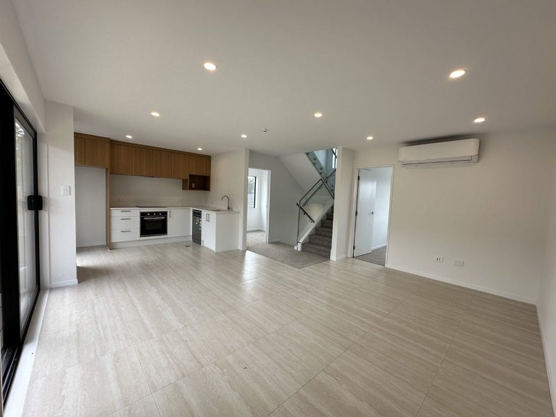43A Juniper Road, Sunnynook, North Shore City, Auckland - Carousel 1