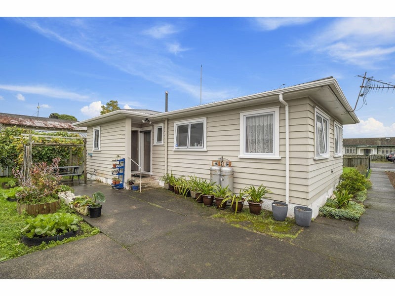 118 Malfroy Road, Victoria, Rotorua - Carousel 2