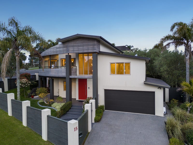 15 Hoani Glade, Saint Johns, Auckland - Carousel 1