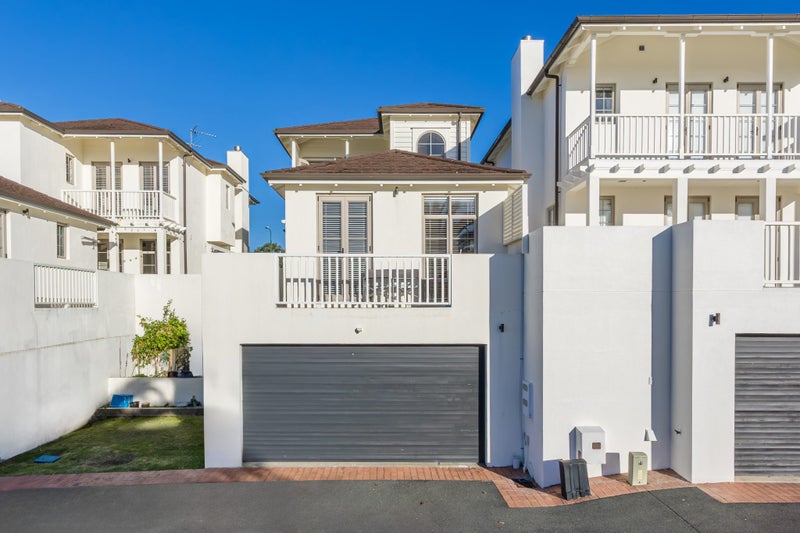 283 Pinecrest Drive, Gulf Harbour, Whangaparaoa - Carousel 2