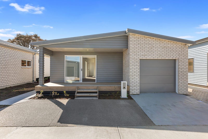 67 Riley Crescent, Papamoa Beach, Papamoa - Carousel 1
