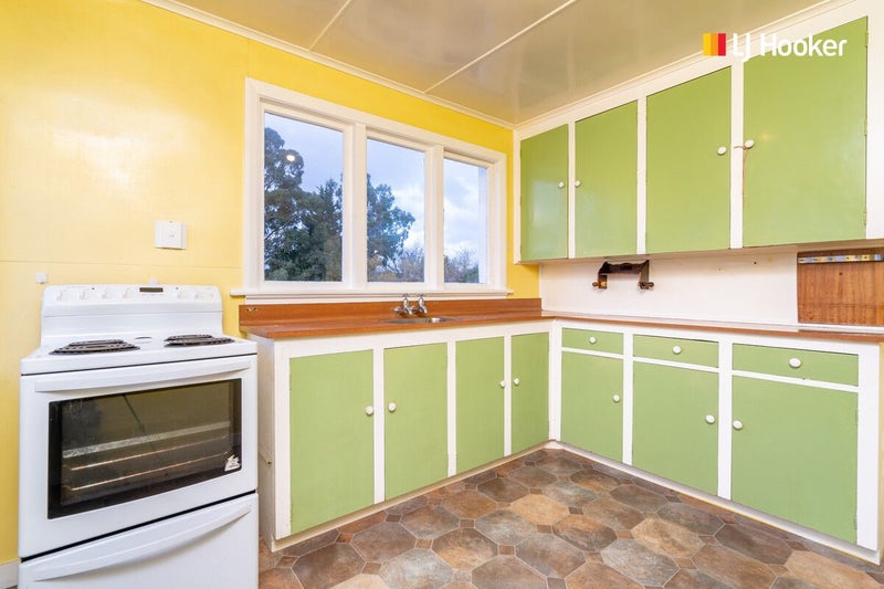 147 Main Road, Fairfield, Dunedin - Carousel 2