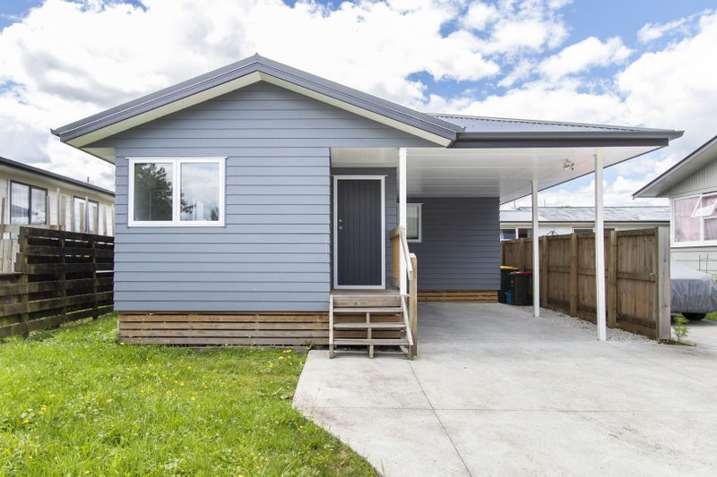 2 Lilac Street, Melville, Hamilton - Carousel 1