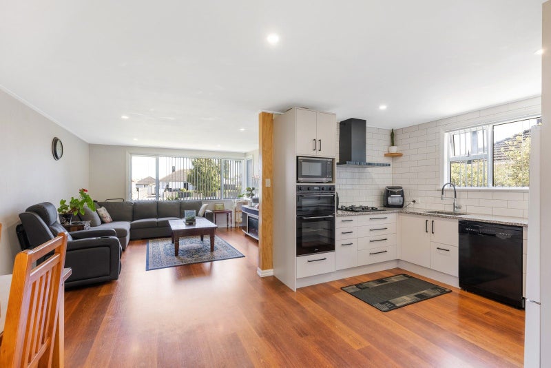 31 Tyne Street, Roslyn, Palmerston North - Carousel 2