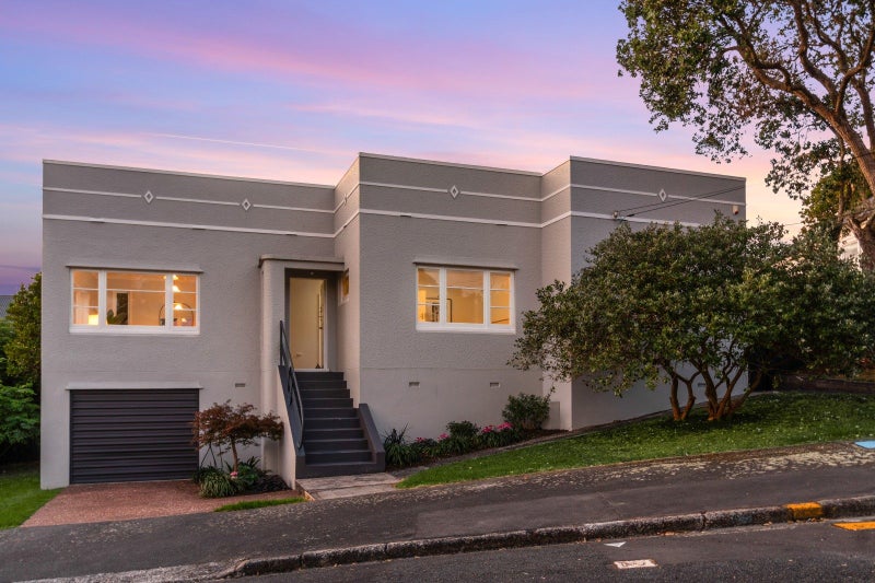 22 Grove Road, Narrow Neck, Auckland - Carousel 1