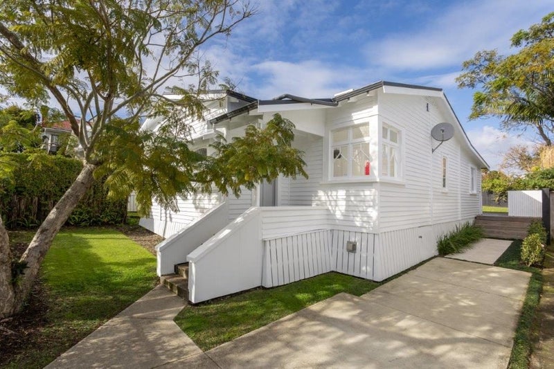 66 Rose Road, Grey Lynn, Auckland - Carousel 2