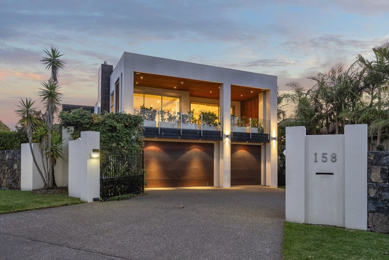 158 Bleakhouse Road, Mellons Bay, Auckland - Carousel 1