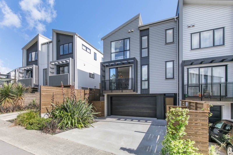 19A Melling Street, Glen Innes, Auckland - Carousel 2