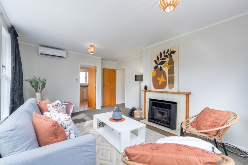 191 Warspite Avenue, Waitangirua, Porirua - Carousel 2