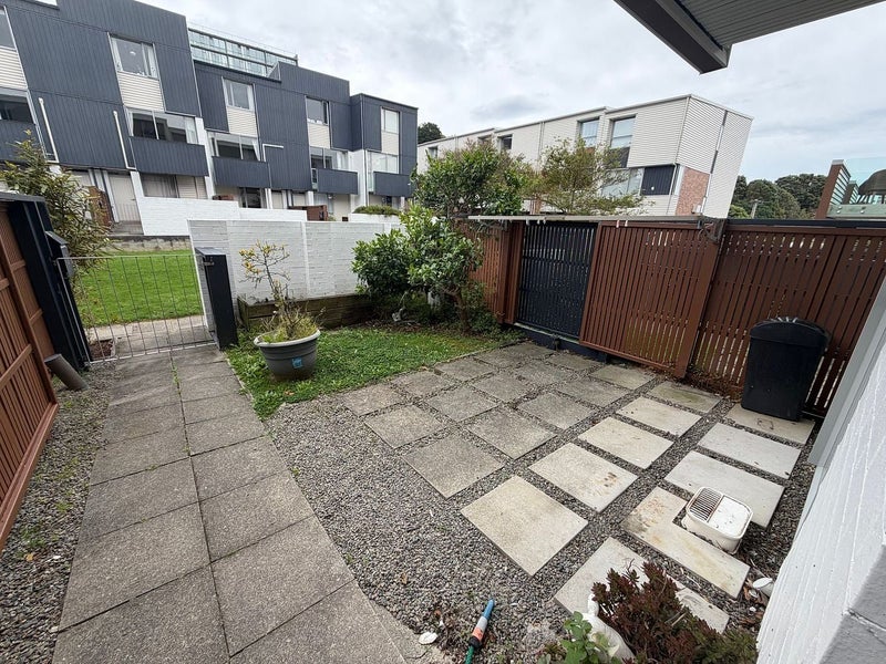 21/120 Rintoul Street, Newtown, Wellington - Carousel 14