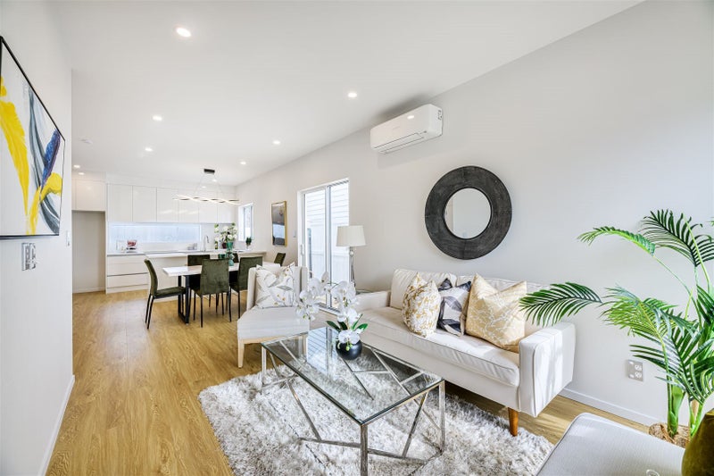 3B Kingdale Road, Henderson, Auckland - Carousel 2