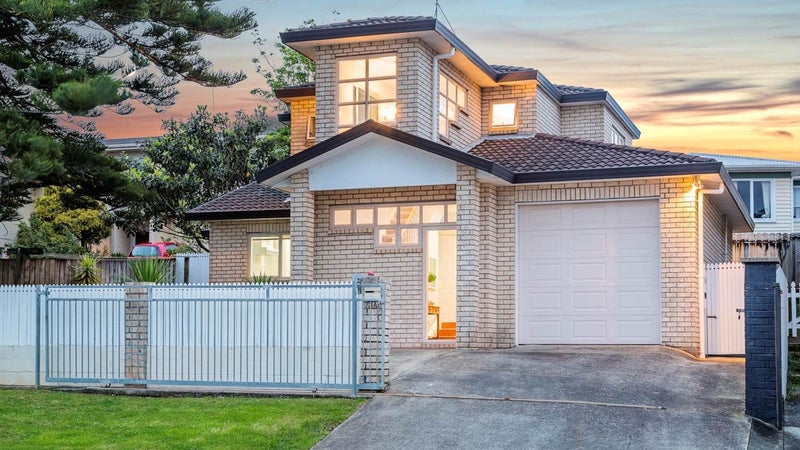 73A Udys Road, Pakuranga, Auckland - Carousel 1