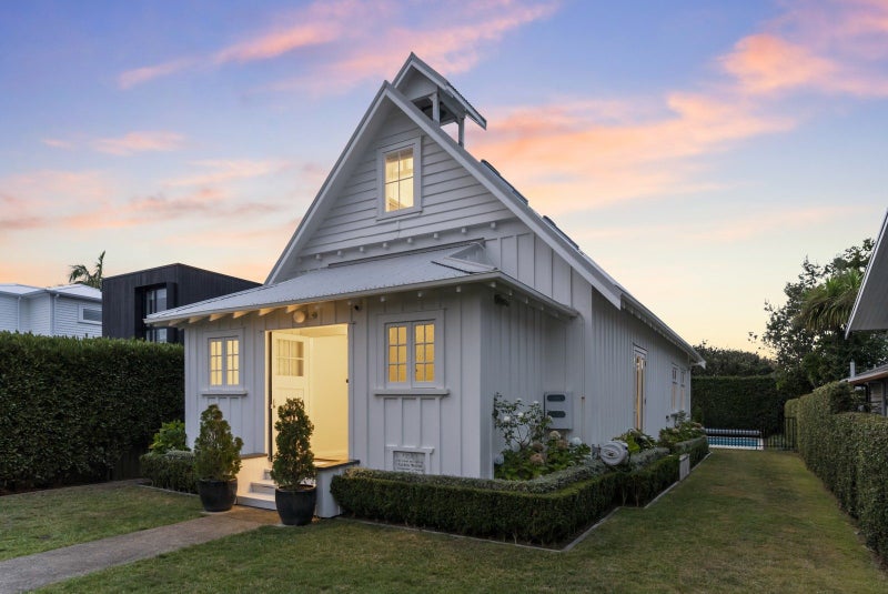 8 Faulder Avenue, Westmere, Auckland - Carousel 2