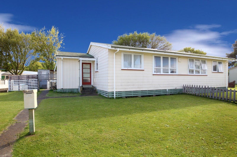 711 Kiwi Street, Camberley, Hastings - Carousel 2