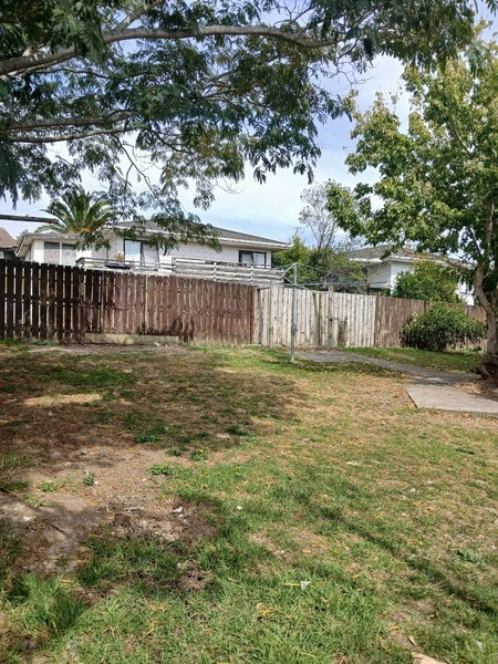 15 Kopara Place, Clendon Park, Auckland - Carousel 21