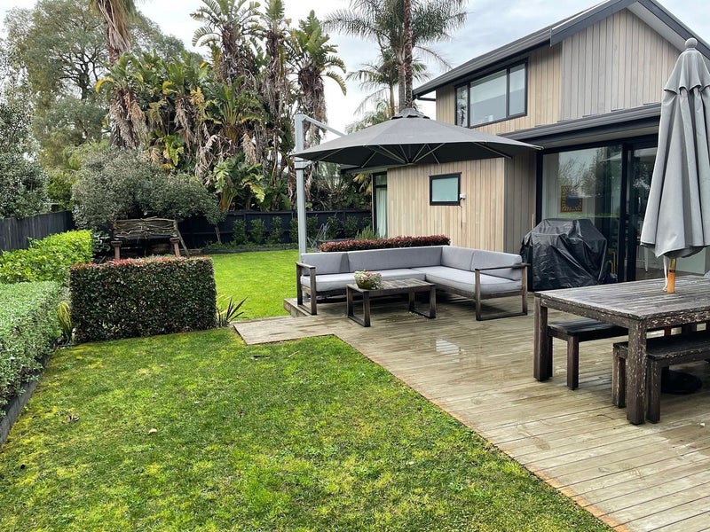 21 Alfred Street, Northcote Point, Auckland - Carousel 13