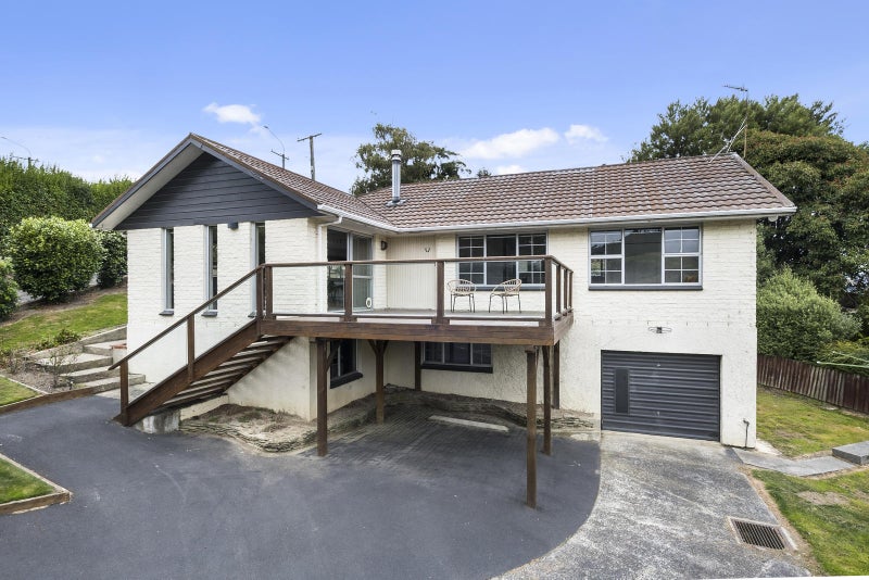 352 Kenmure Road, Kenmure, Dunedin - Carousel 1