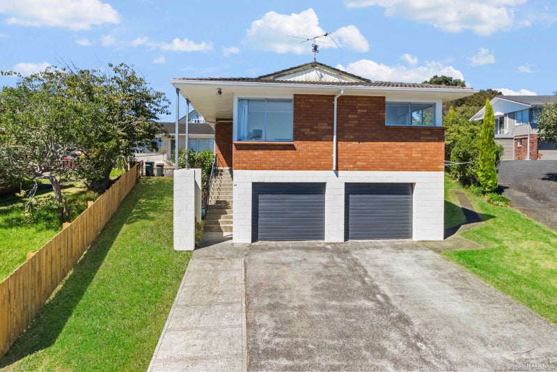 42 Littlejohn Street, Hillsborough, Auckland - Carousel 1