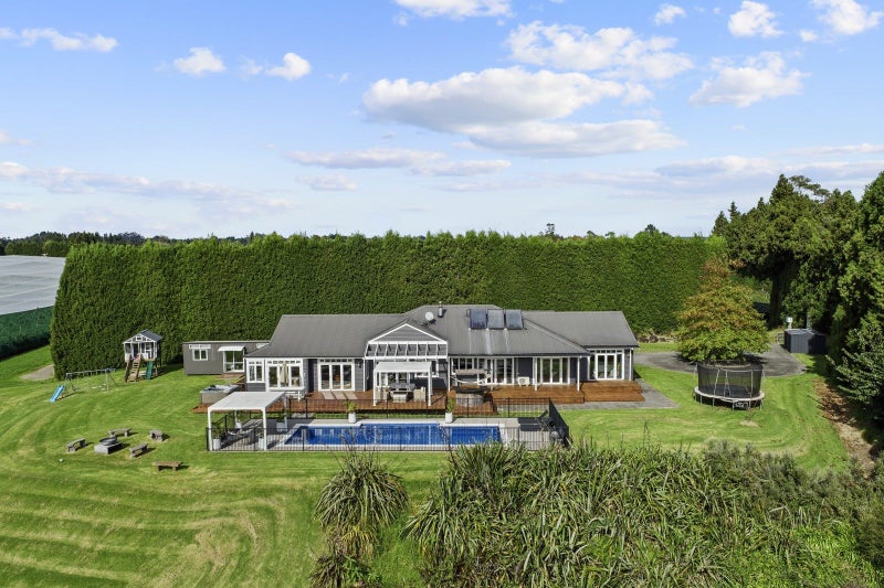 43 Ruahihi Road, Tauranga - Carousel 2