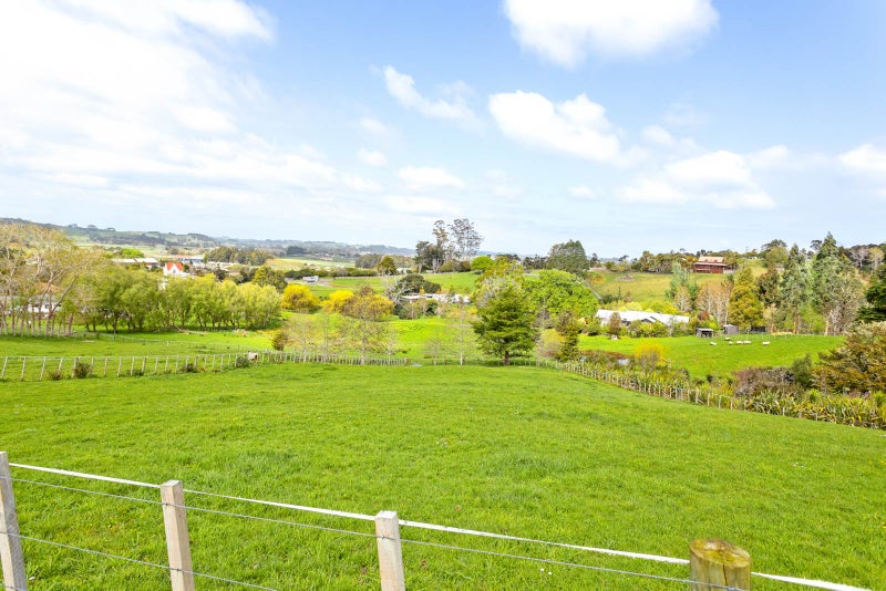 33 Osbaldiston Lane, Kaukapakapa, Kaukapakapa - Carousel 2