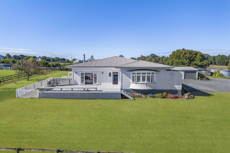 447 Glenbrook Waiuku Road, GLENBROOK, WAIUKU - Carousel 1