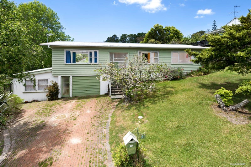 9 Mawson Avenue, Torbay, Auckland - Carousel 2