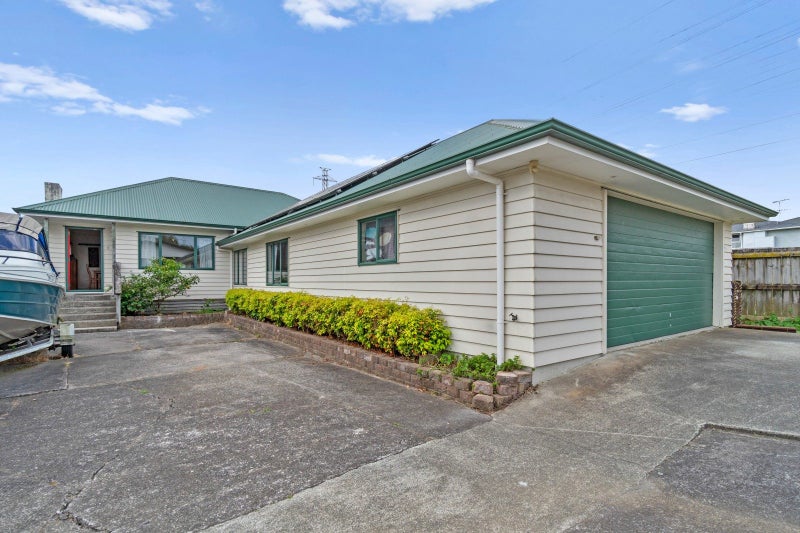 164 Barrack Road, Mt Wellington, Auckland - Carousel 1