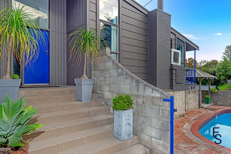 198 Russell Street, Whataupoko, Gisborne - Carousel 1