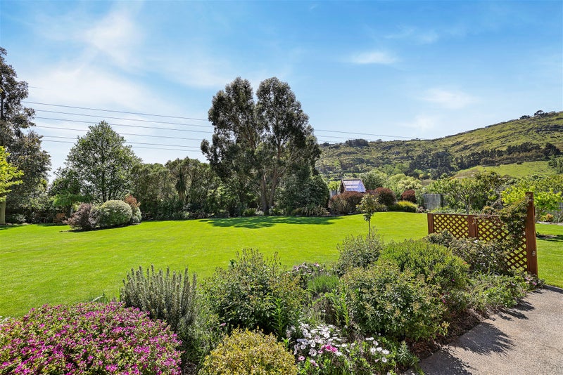 5 Highlight Lane, Heathcote Valley, Christchurch - Carousel 23