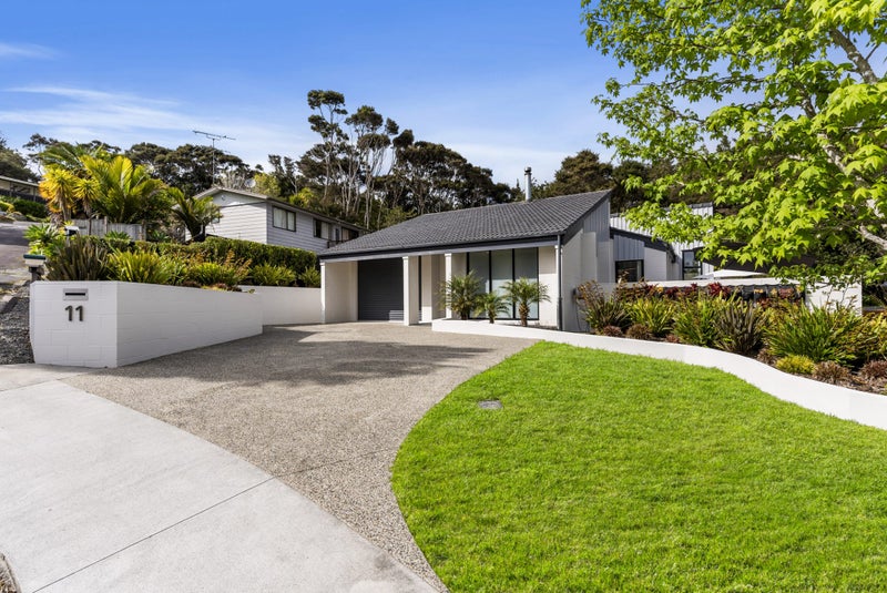 11 Eugen Place, Bayview, Auckland - Carousel 2