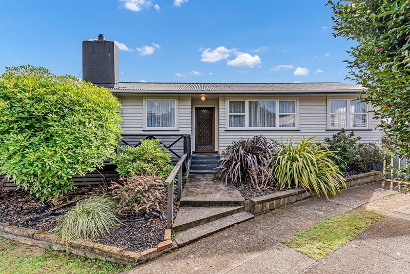 24 Eddowes Street, Manurewa, Auckland - Carousel 1