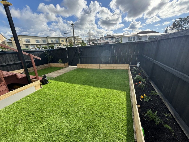 2/30 Union Street, Papakura, Auckland - Carousel 2